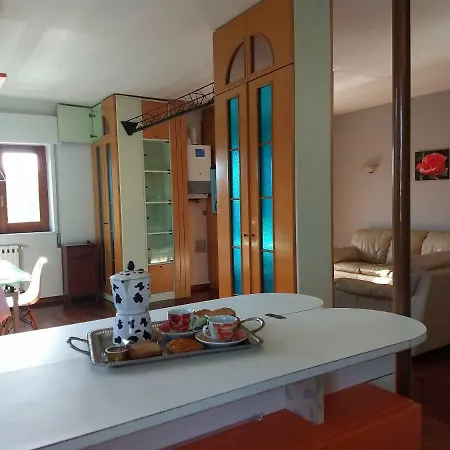 Apartment Cozy Open Space In Via Castel Del Monte